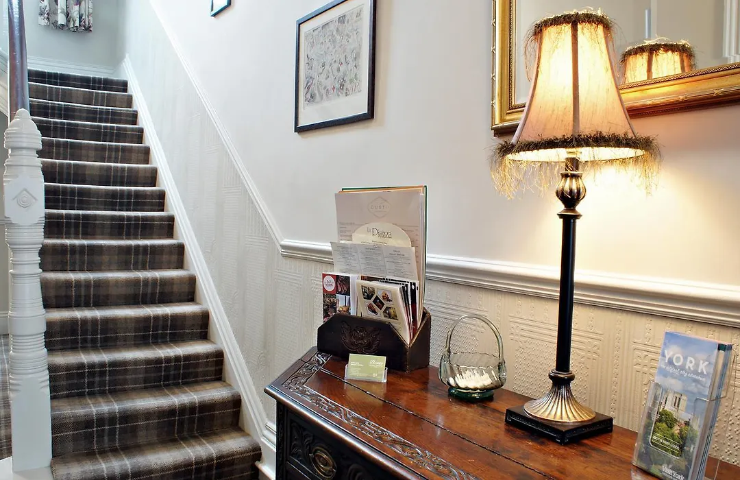Bronte Guest House-1