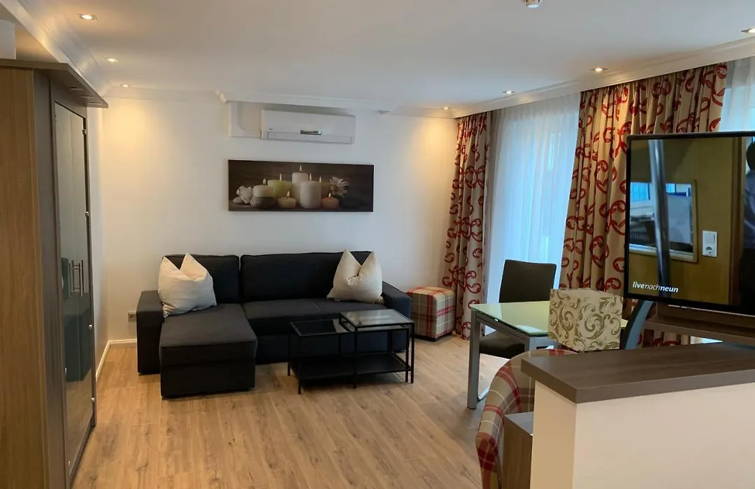 Gaestehaus Alpinia-1