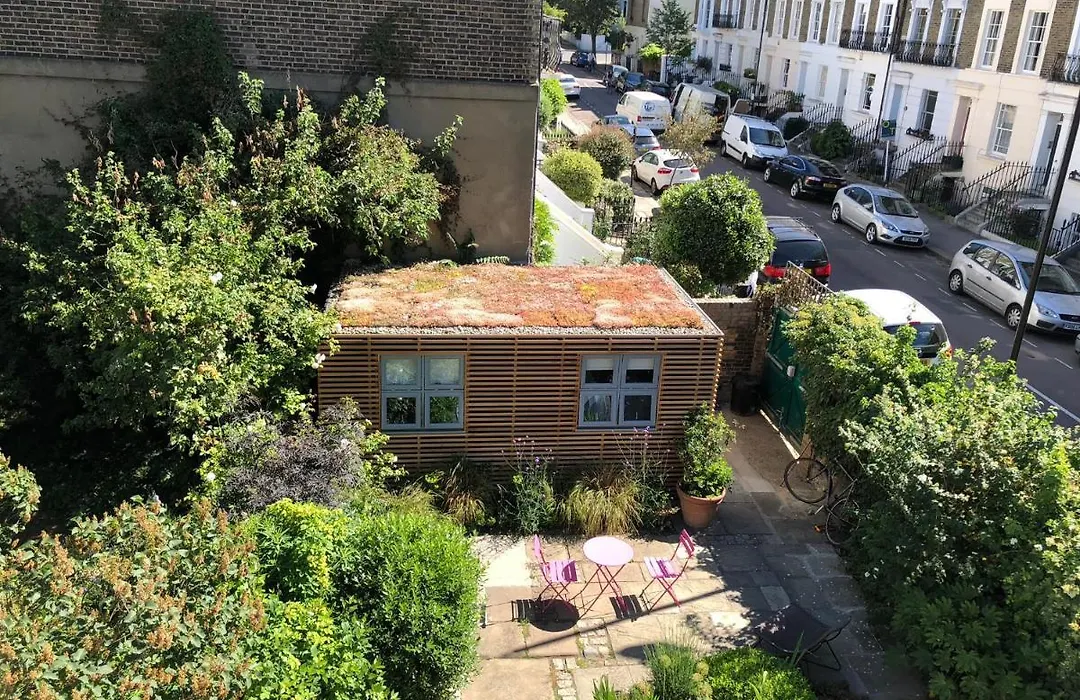 Camden Town Garden Cabin-1