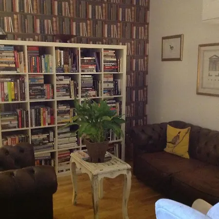 A Room In The City - West-3
