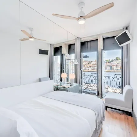 Oporto Street Fonte Taurina - Riverfront Suites (Adults Only)-2