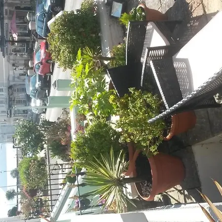 Burleigh Guest House-2