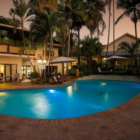 Tamboti Lodge Guest House-2
