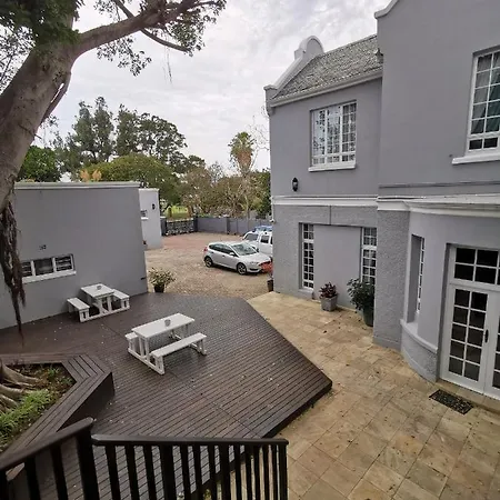 Dawson Manor Guest House-2