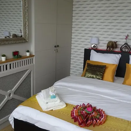 Baan Siam-3