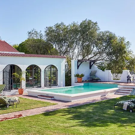 Deux Freres Wine Estate & Luxury Villas-3