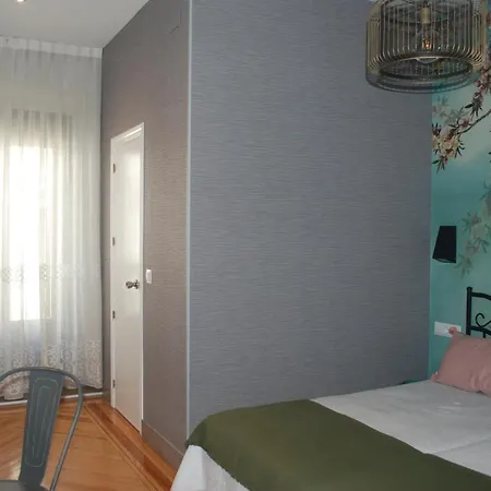 Hostal Avenida-3