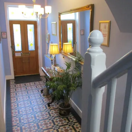Gate Lodge Guest House-3