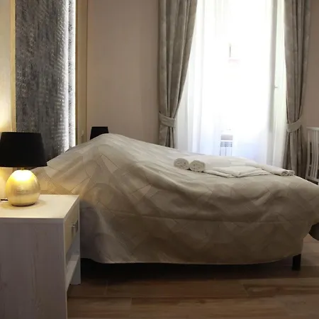 Hotelier 51-3