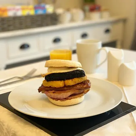 Smugglers Rest Bed & Breakfast-3