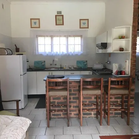 Smiths Cottage-2