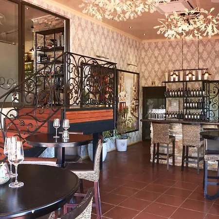 Alluvia Boutique Winery & Luxury Accommodation-2