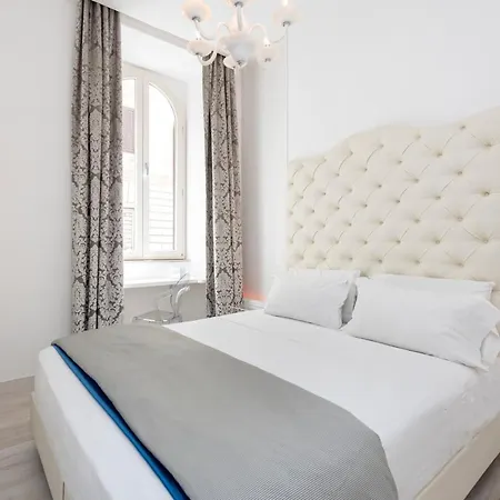 Primus Monti Suites-3