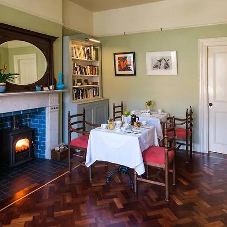 Ravenhill House-2
