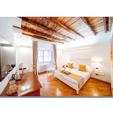 Maison Spagna Suites-2