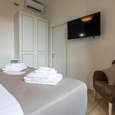 Flat 285 La Suite-3