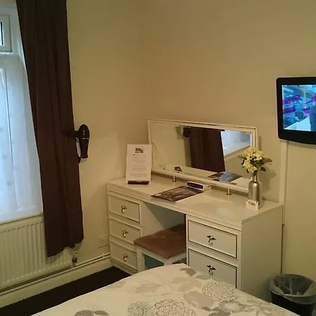 Moorland House-2