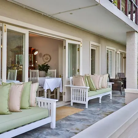 Hermanus Lodge On The Green - Solar Power-3