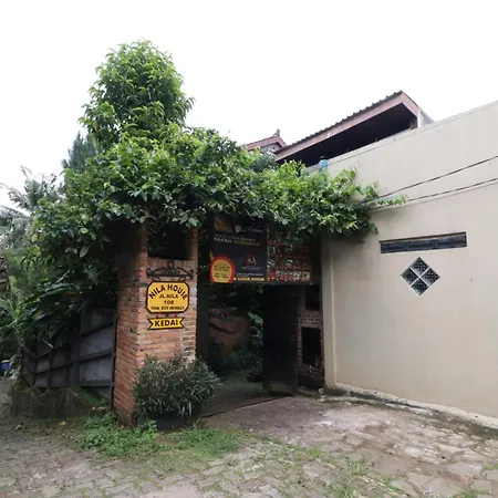 Nila House, Sharia Family Home Stay-3