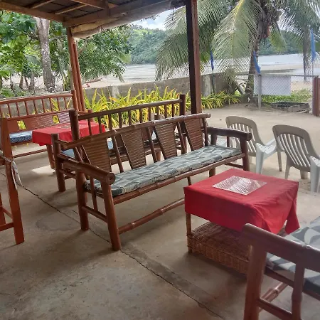 Bucana Beachfront Guesthouse-2