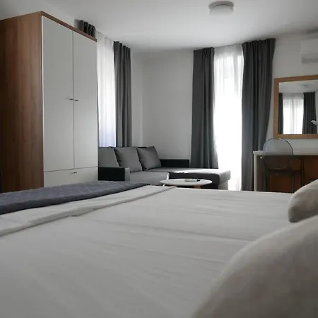 Tri Lava Luxury Living-3