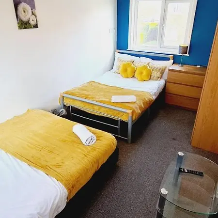 Browning House Bedrooms I Long Or Short Stay I Special Rate Available-2