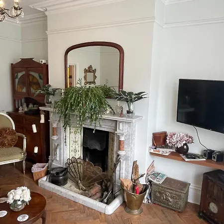 Rivendell Guest House-2