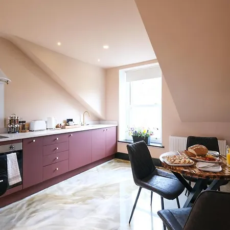 Craig Walk Suite-2