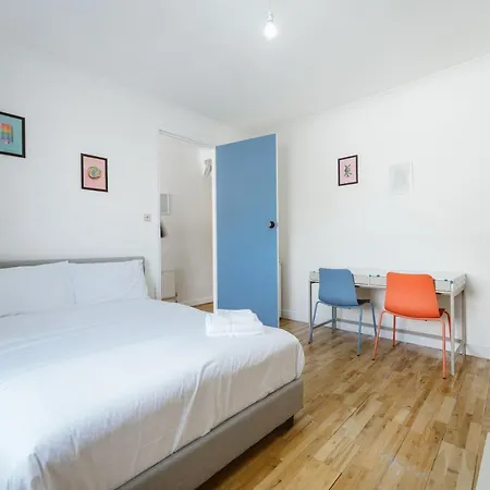 Great Rooms In Stepney Green Station - 12-2