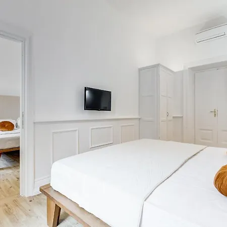 Monti Suites Cavour-3