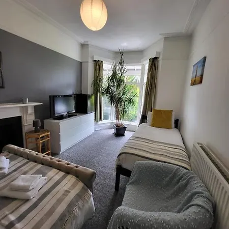Aremo Room 1-2
