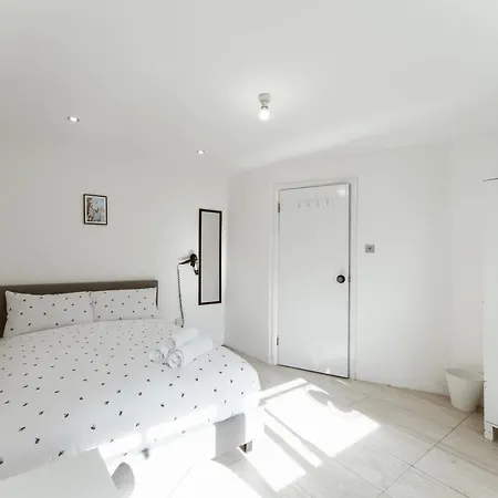 Stratford Cosy Rooms - 17-3
