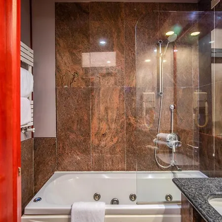 Triplyrooms Collection - Roma Termini-2