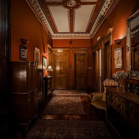 The Alamo Guest House-2
