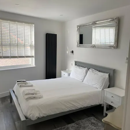 Duporth Guest House-3
