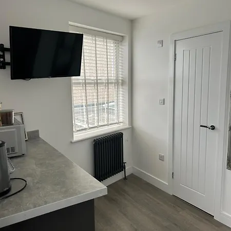 Duporth Guest House-3