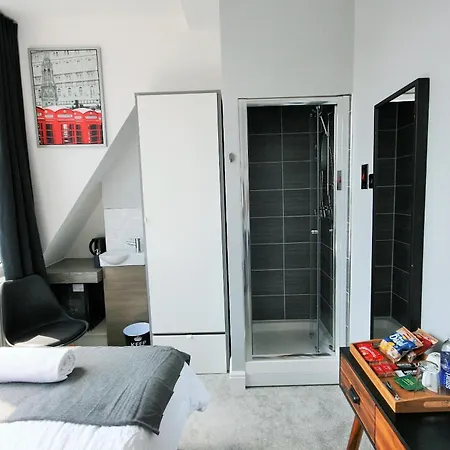 Brick Lane Guest House-3