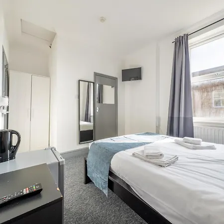 Ryam Suites-3