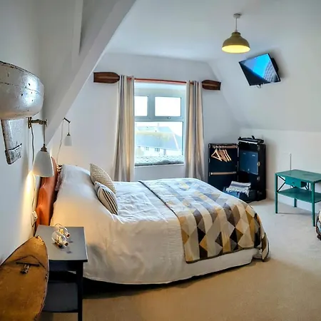 Treheveras Guest House-2
