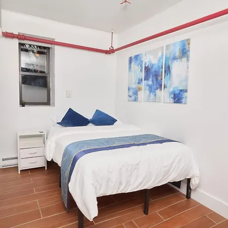 Comfy Guest House In Hell'S Kitchen-2