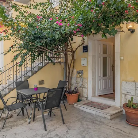 Victoria Luxury Rooms - Split Downtown-2