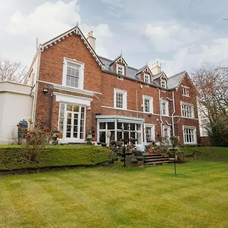 Mossley Hill Retreat-2