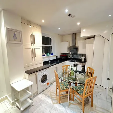 Fulham Suites-3