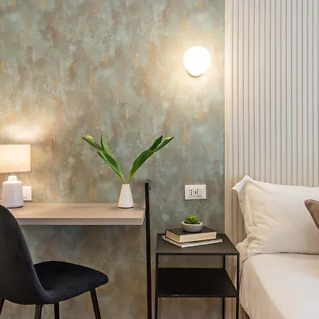 94Rooms Vatican Guest House- Scipioni-2