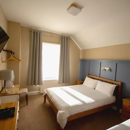 Salamander Guest House-3