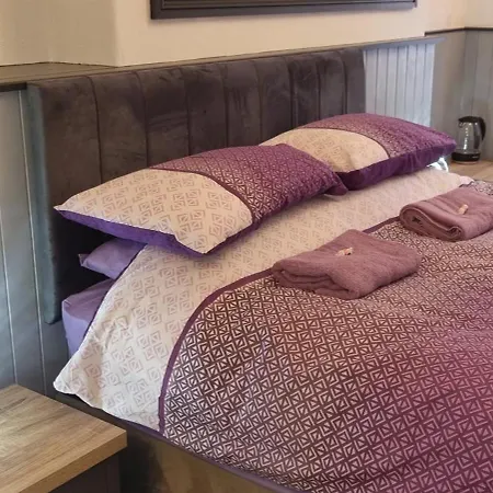 Rooms By Maes Y Mor Town Centre-2