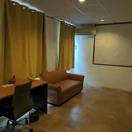 Flourish Apartments Sukhumvit 39-2