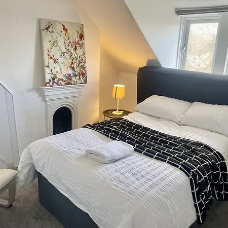 Golden Triangle Townhouse-3