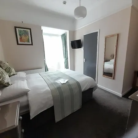 The Rosscourt Hotel (Adults Only)-3