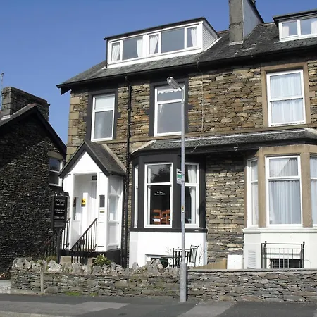 Invergarry Room Only Guest House For Adults-2